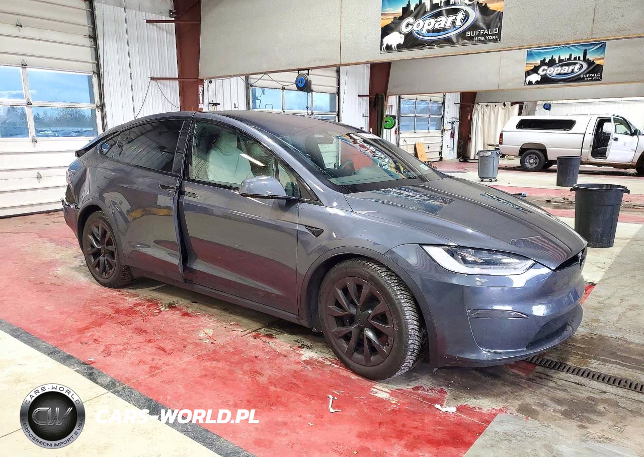 2022 Tesla Model X VIN:7SAXCAE58NF356756 - 4