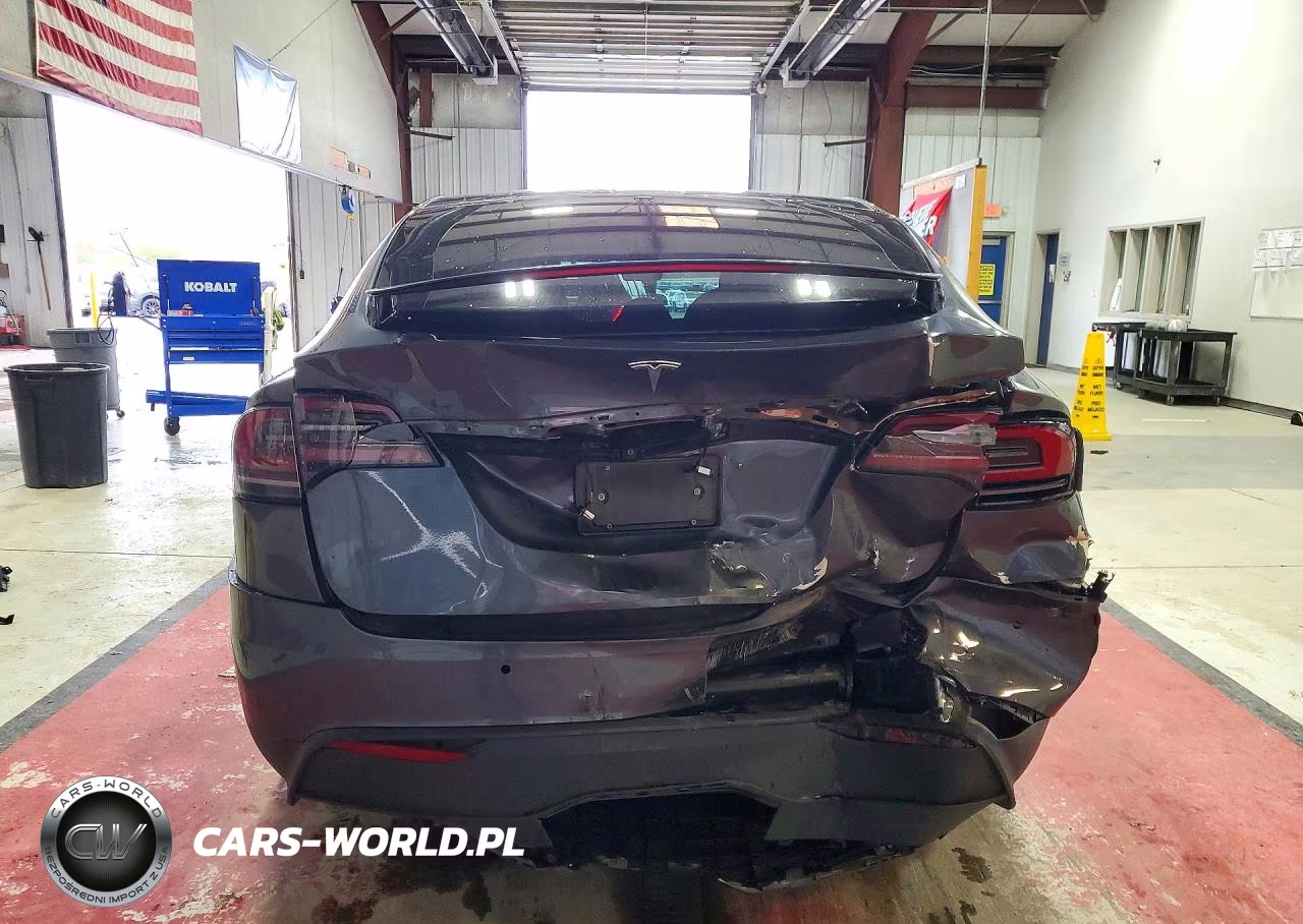 2022 Tesla Model X VIN:7SAXCAE58NF356756 - 6