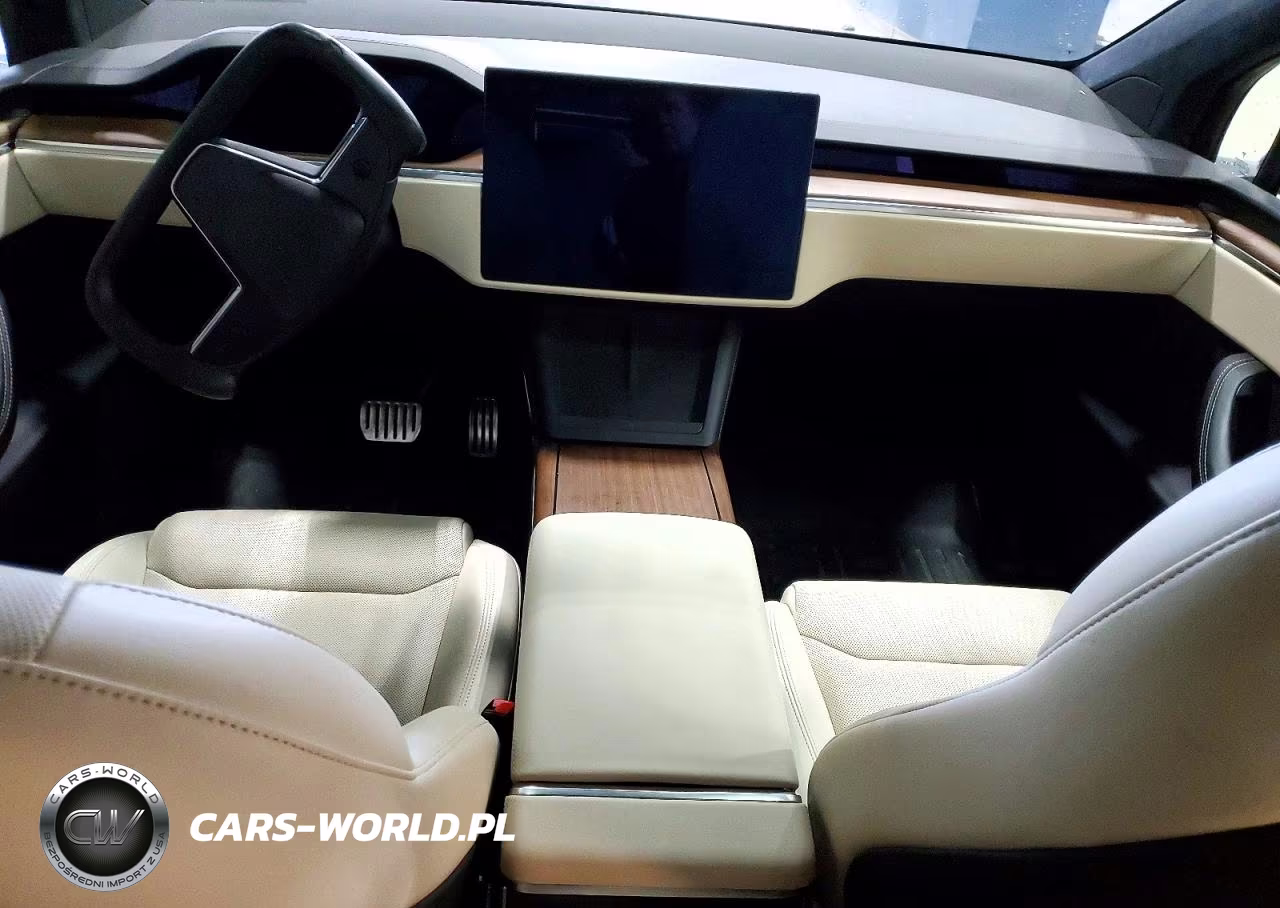 2022 Tesla Model X VIN:7SAXCAE58NF356756 - 8