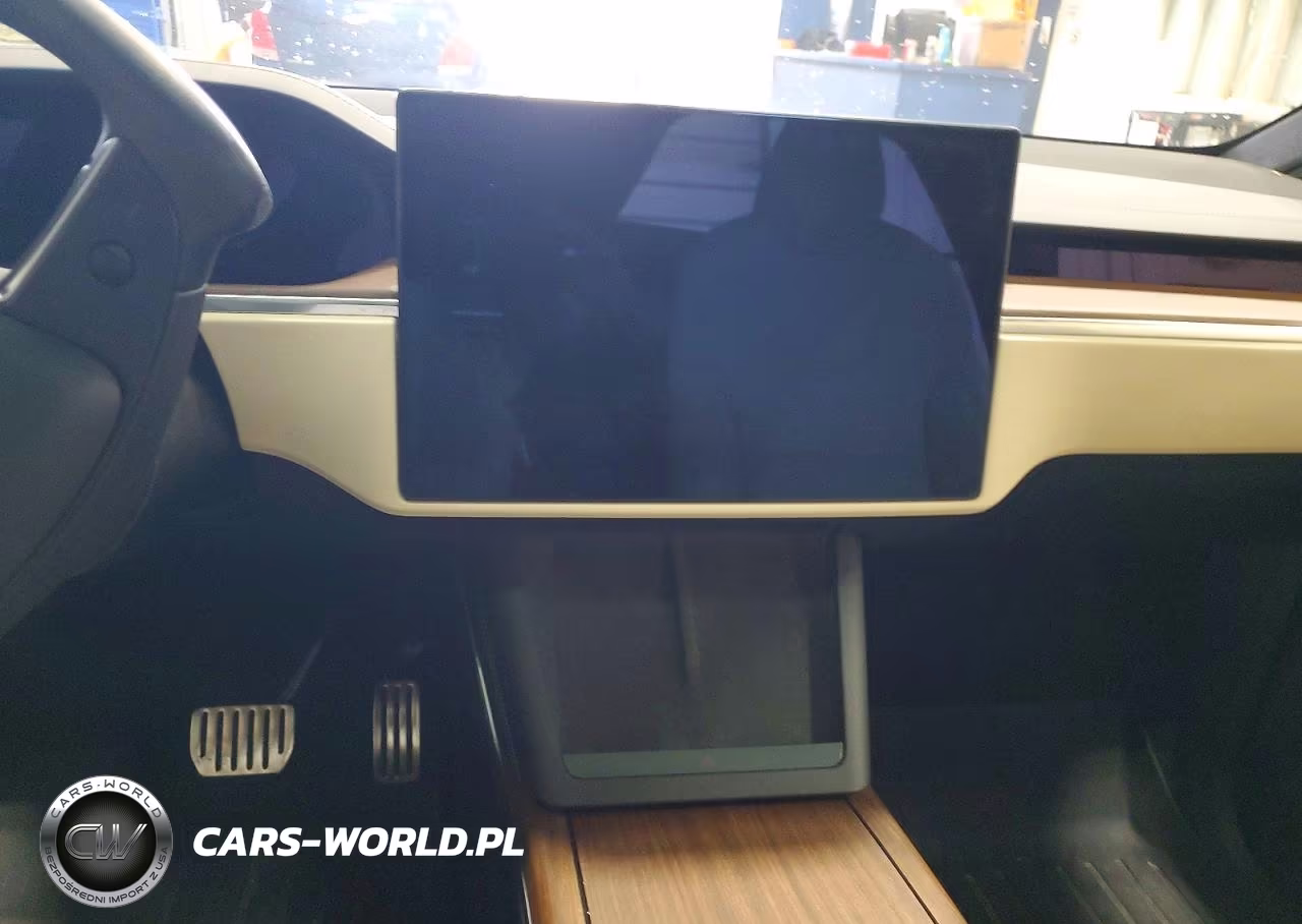 2022 Tesla Model X VIN:7SAXCAE58NF356756 - 9