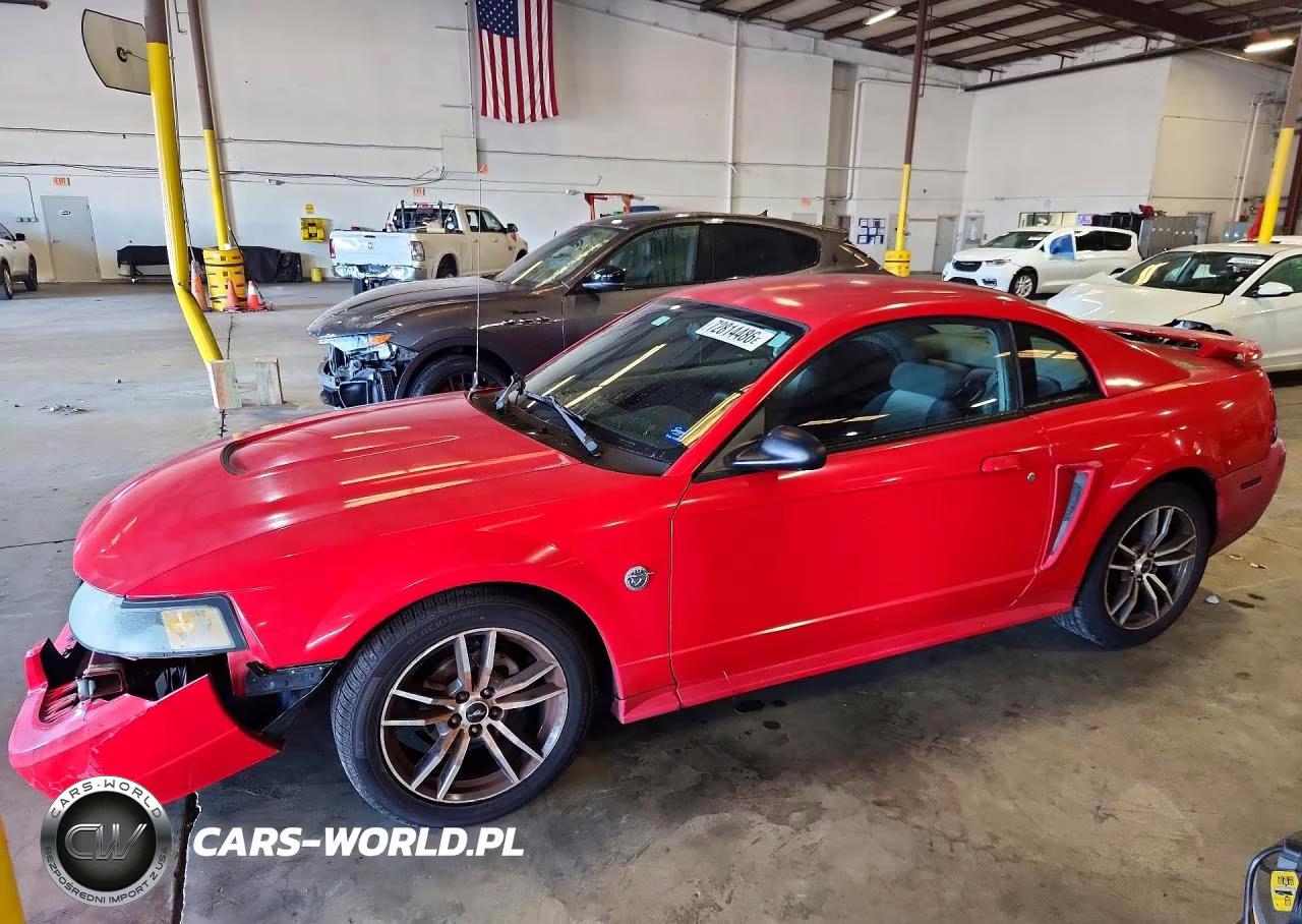 2004 Ford Mustang