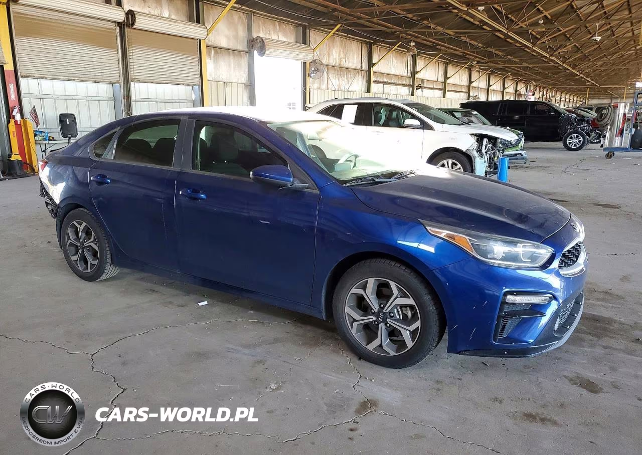 2020 Kia Forte Fe VIN:3KPF24AD4LE228138 - 4