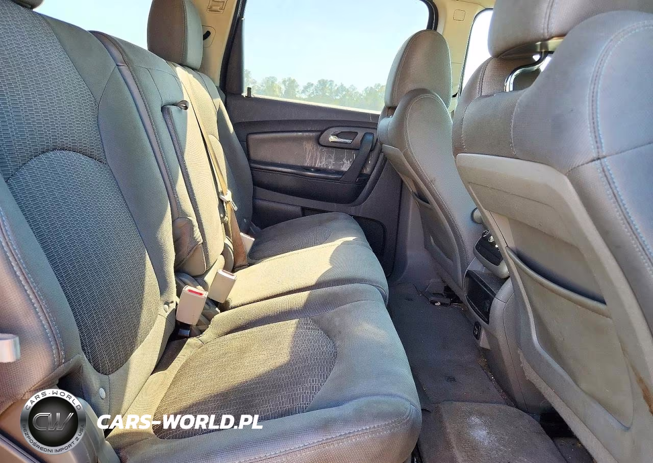 2017 Chevrolet Traverse Ls VIN:1GNKRFED5HJ197290 - 11