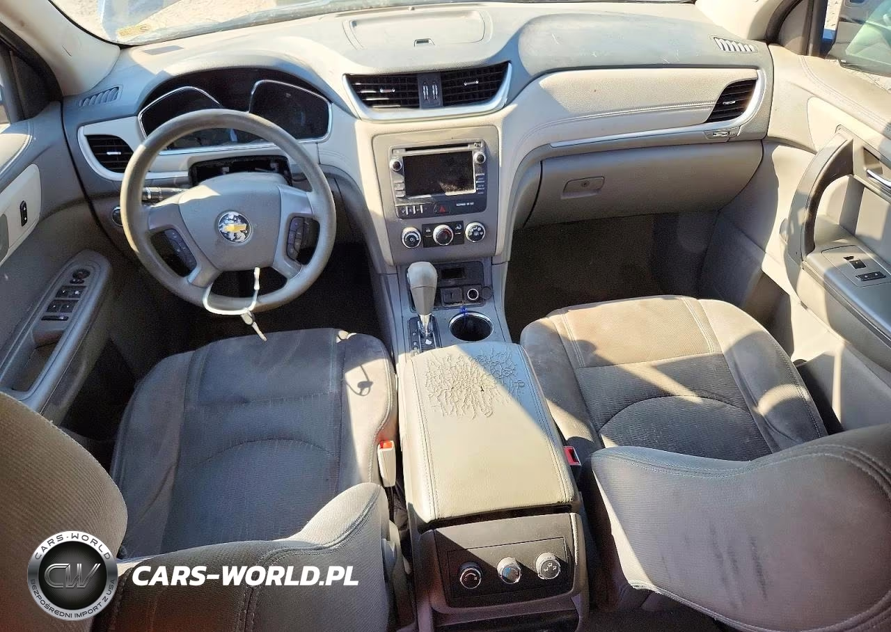 2017 Chevrolet Traverse Ls VIN:1GNKRFED5HJ197290 - 8