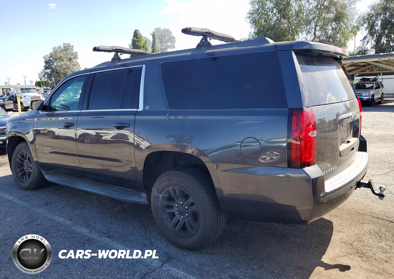 2017 Chevrolet Suburban C1500 Lt VIN:1GNSCHKC3HR153623 - 2