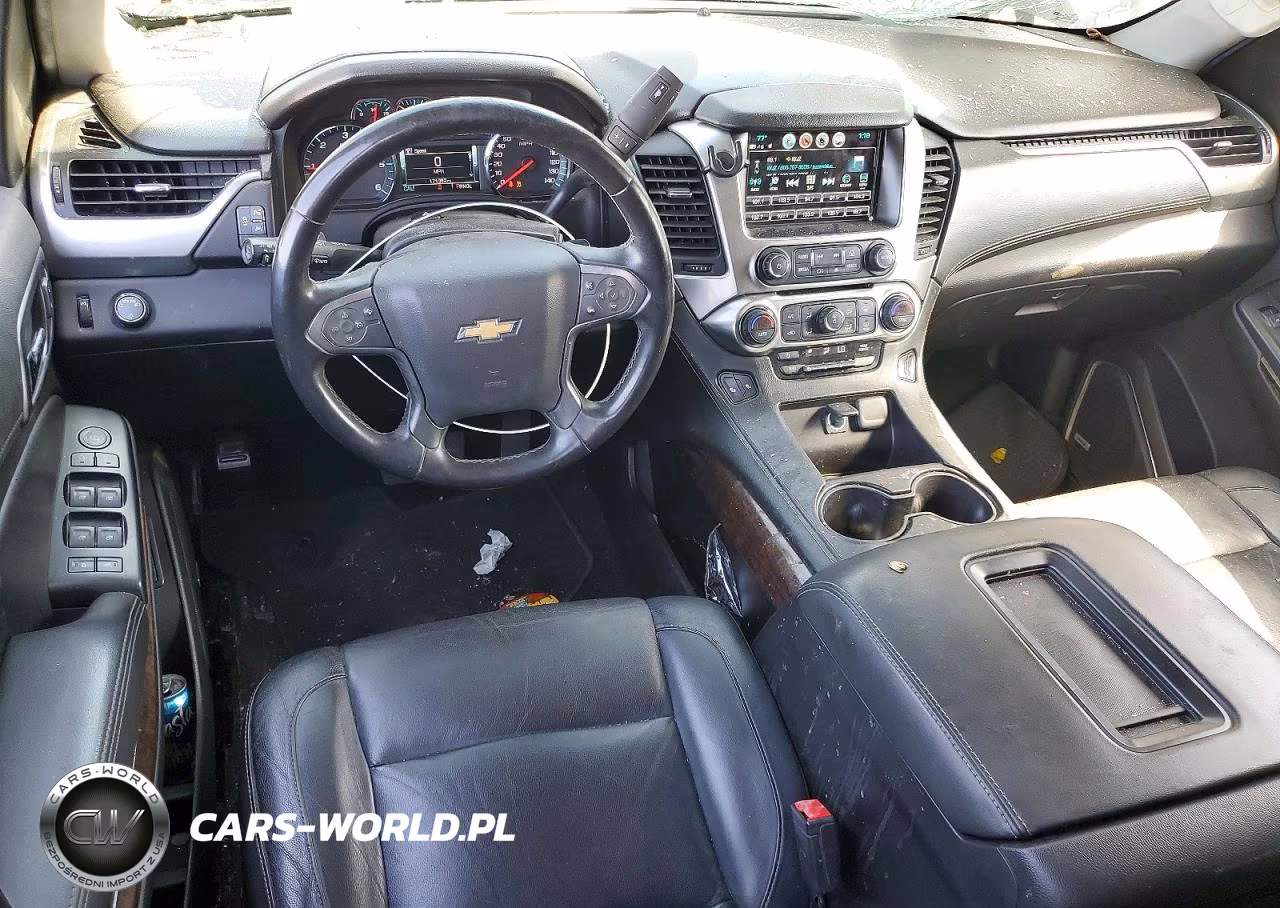 2017 Chevrolet Suburban C1500 Lt VIN:1GNSCHKC3HR153623 - 8