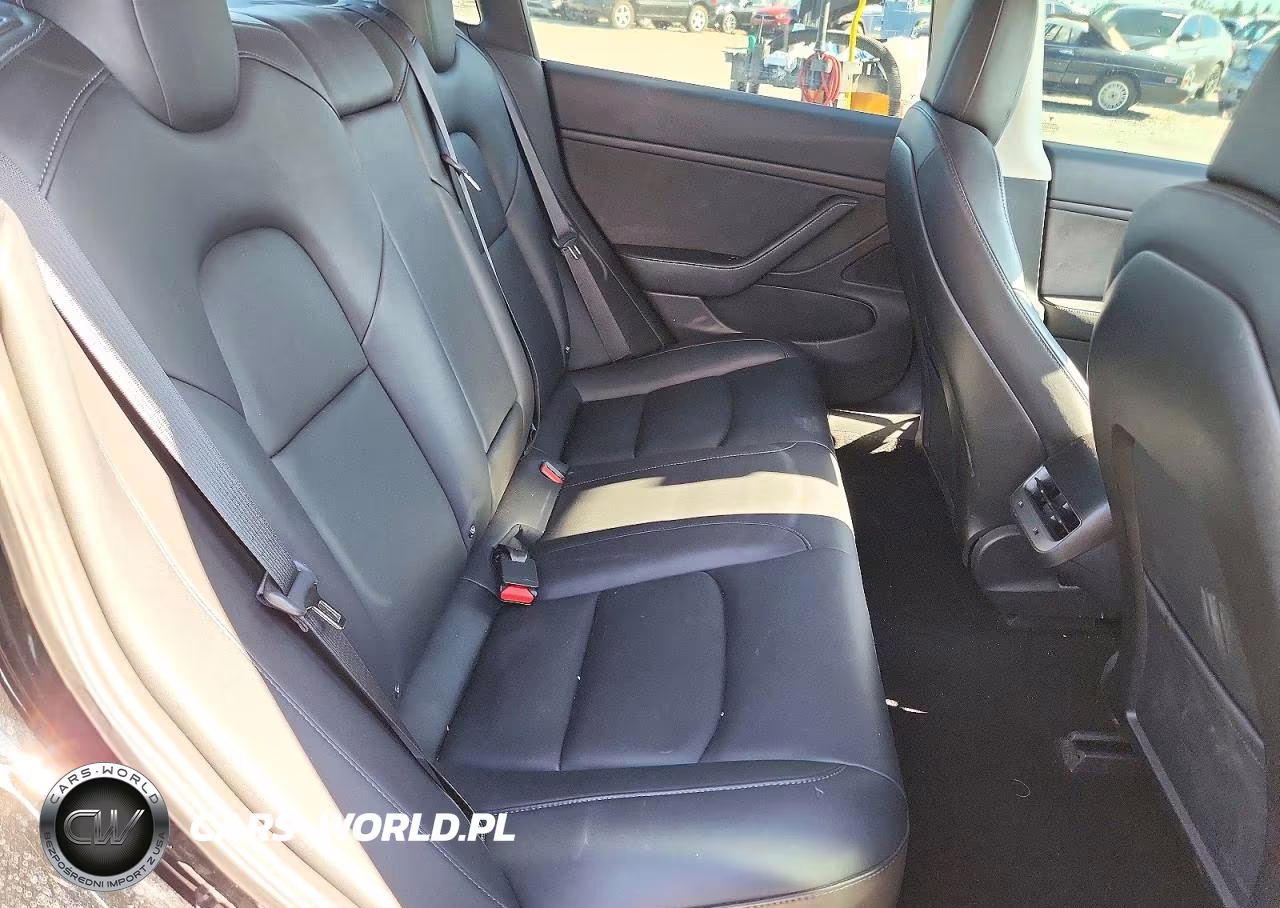 2018 Tesla Model 3 VIN:5YJ3E1EB2JF179837 - 10