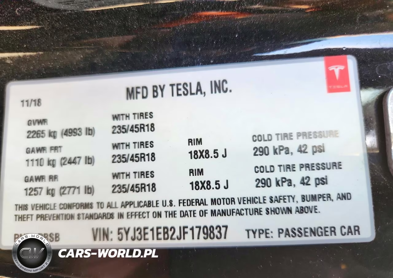 2018 Tesla Model 3 VIN:5YJ3E1EB2JF179837 - 12