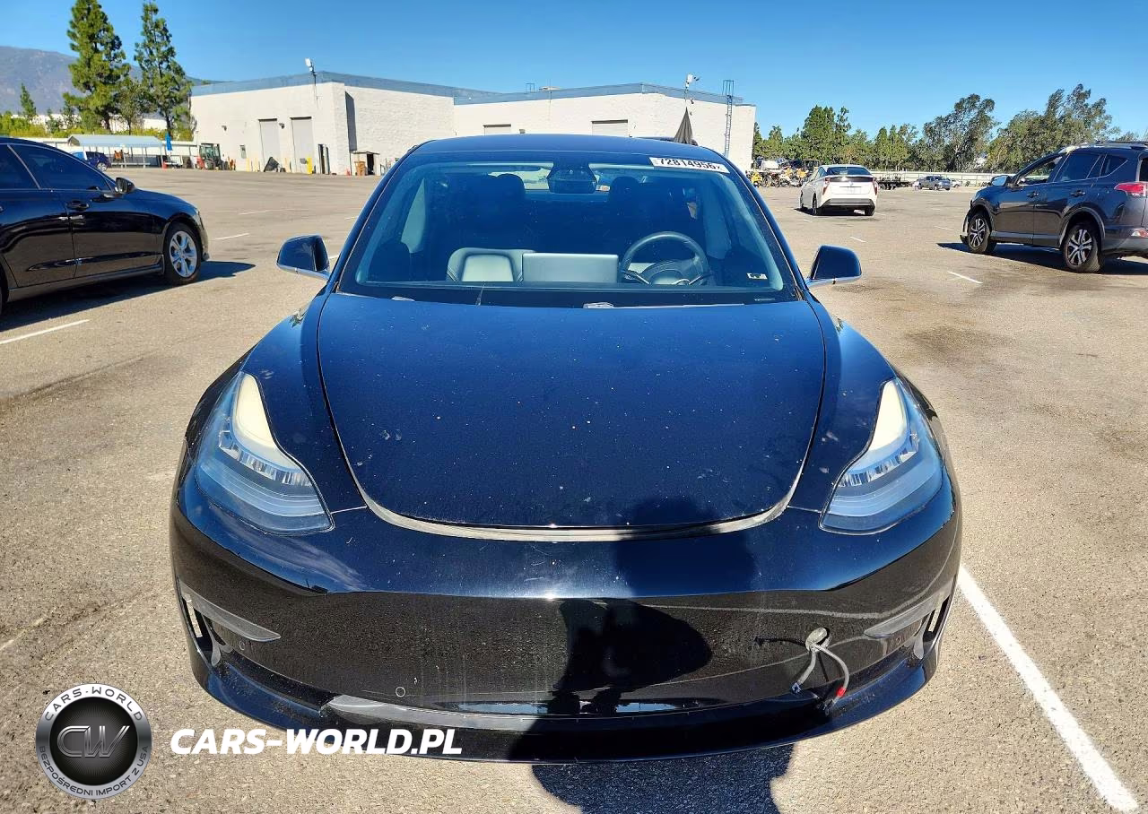 2018 Tesla Model 3 VIN:5YJ3E1EB2JF179837 - 5