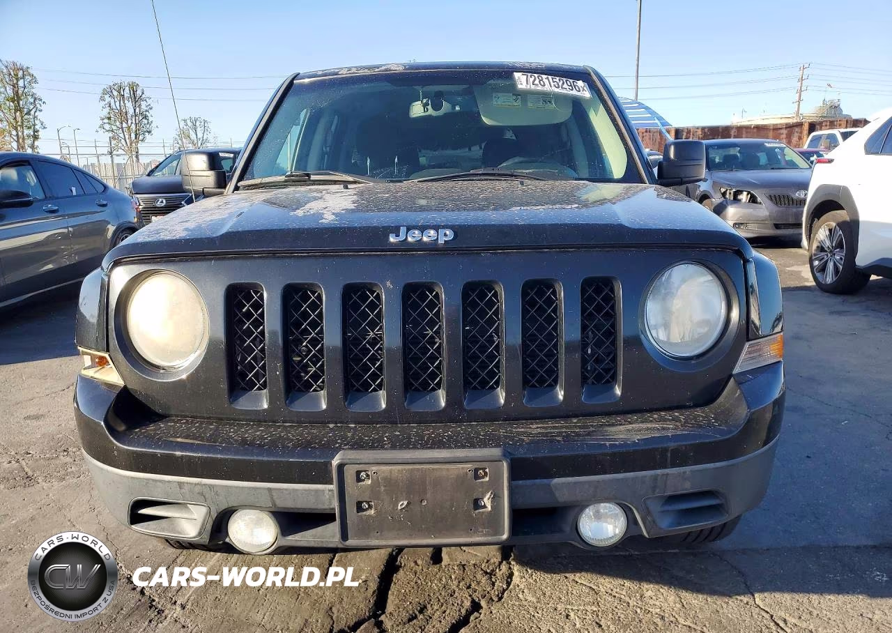 2013 Jeep Patriot Latitude VIN:1C4NJPFB2DD223126 - 5
