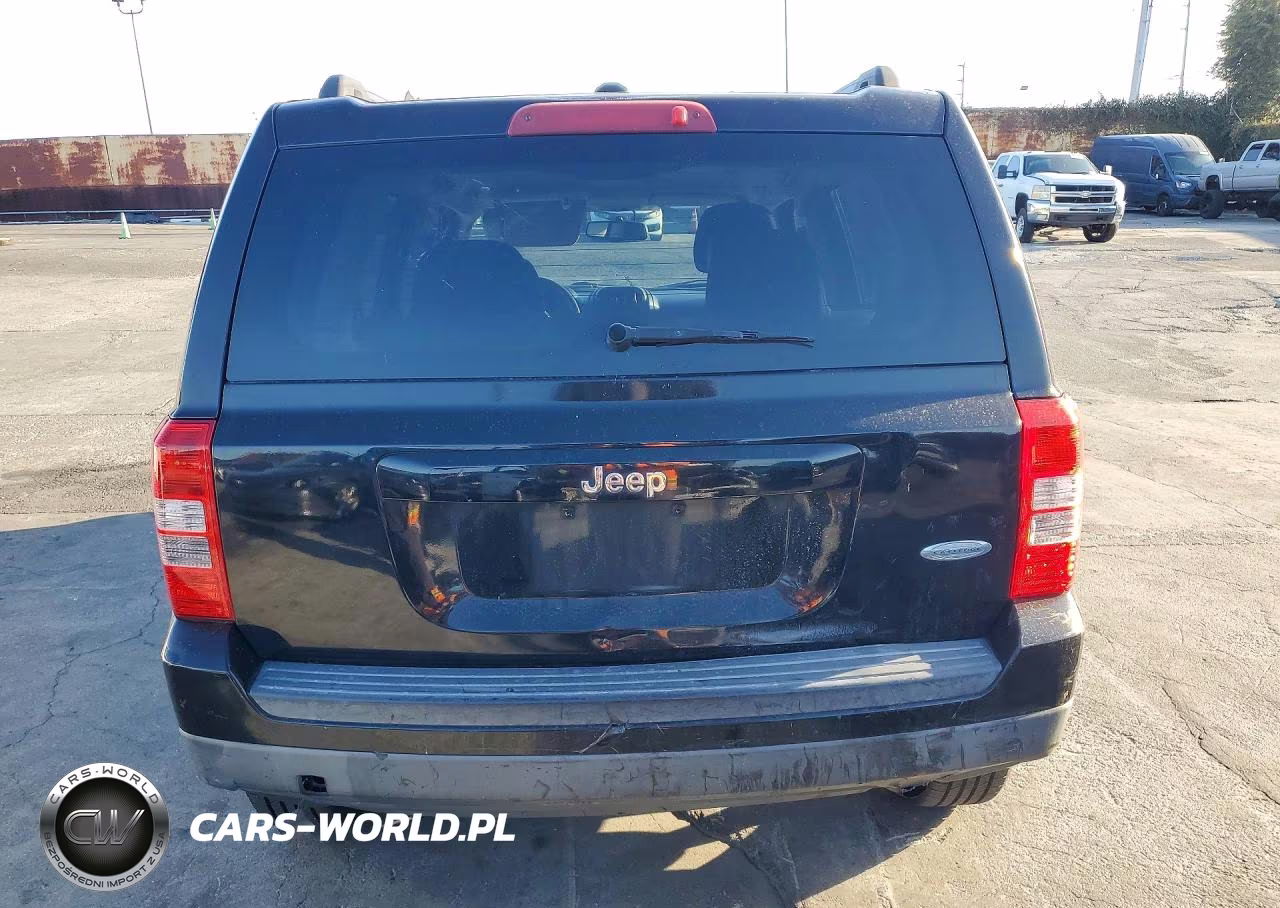 2013 Jeep Patriot Latitude VIN:1C4NJPFB2DD223126 - 6