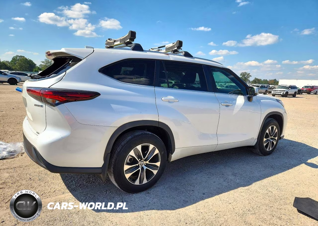 2024 Toyota Highlander Hybrid Xle VIN:5TDKBRCH6RS614263 - 3
