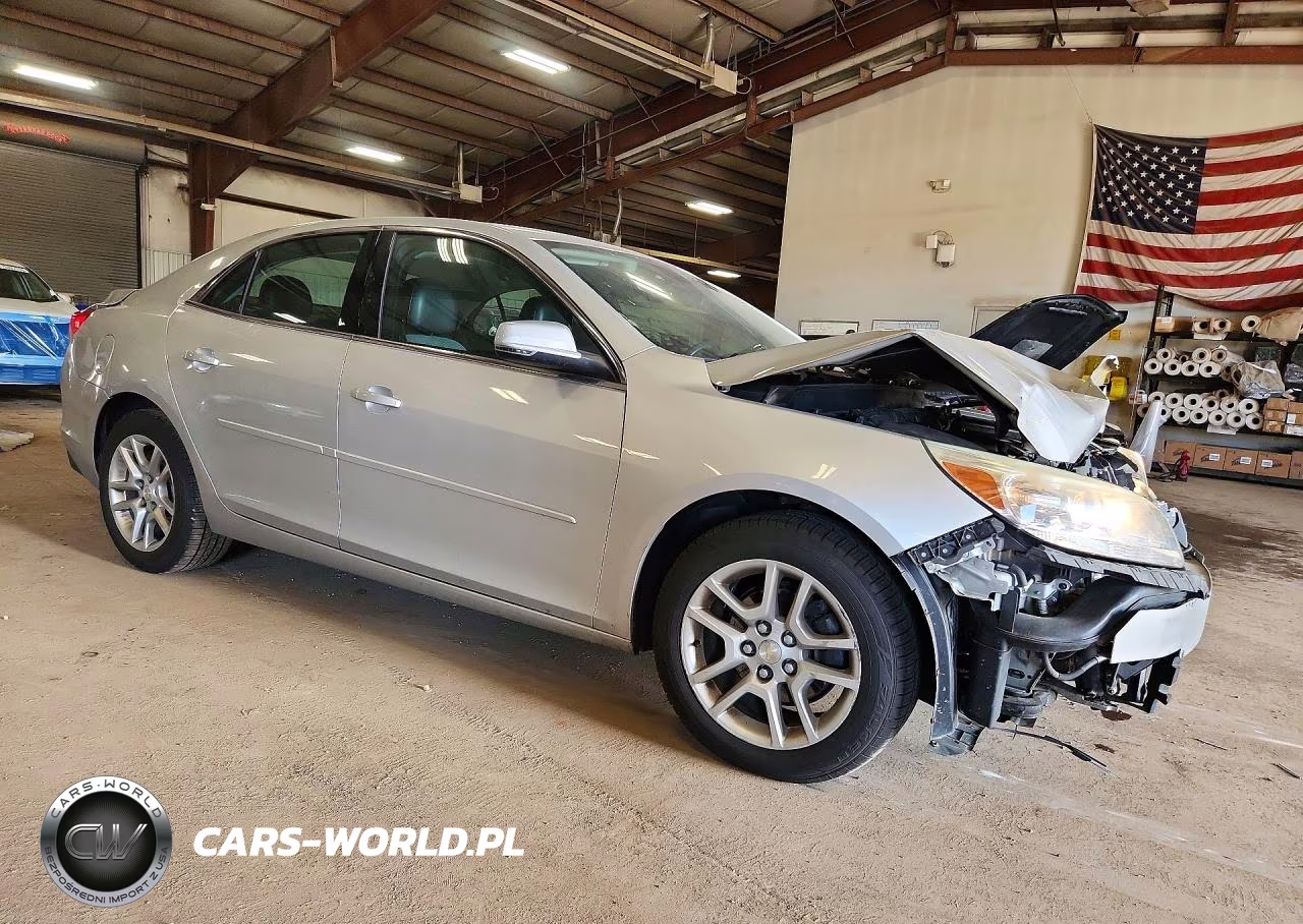 2015 Chevrolet Malibu 1Lt VIN:1G11C5SL3FU118599 - 4