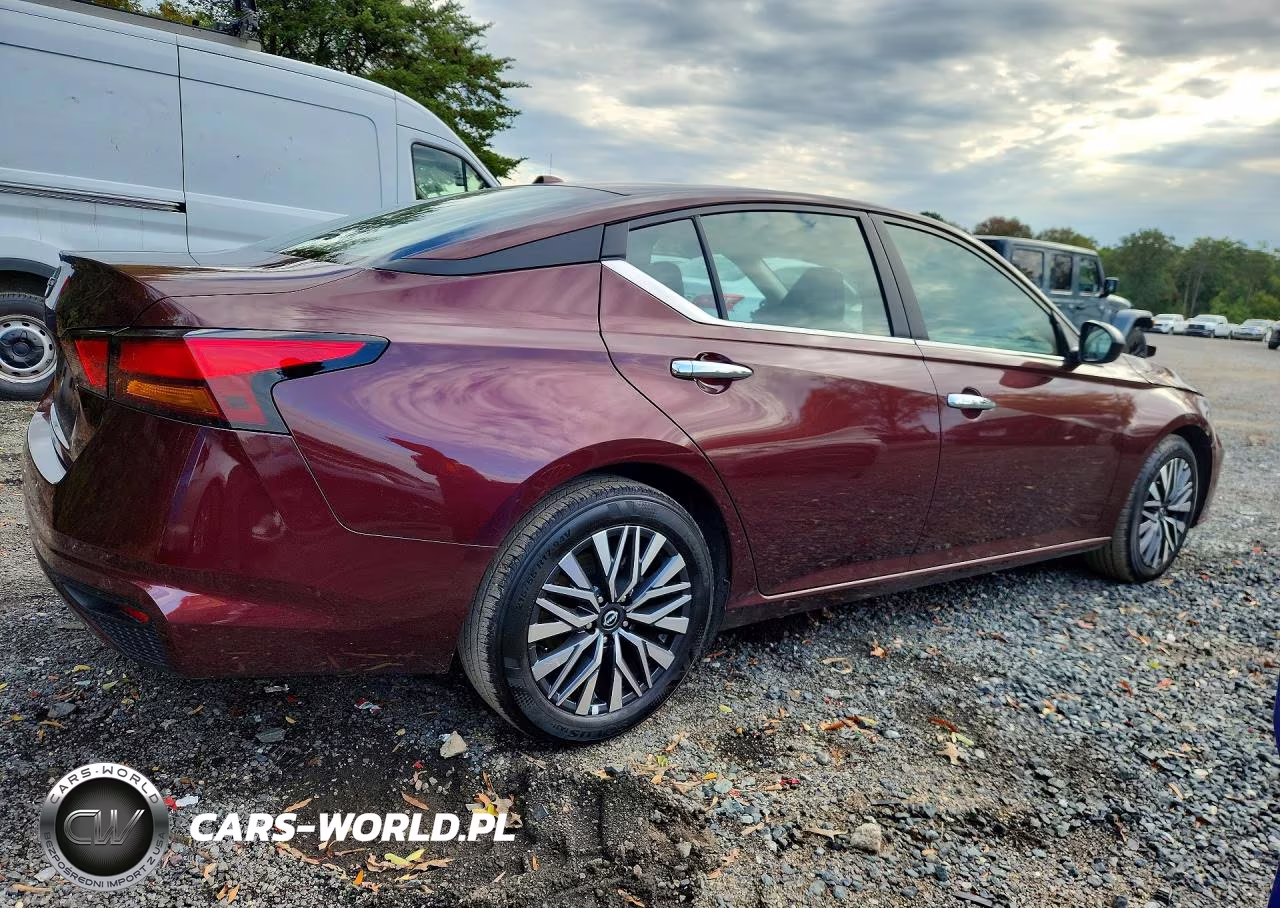2025 Nissan Altima Sv VIN:1N4BL4DV8SN374705 - 3