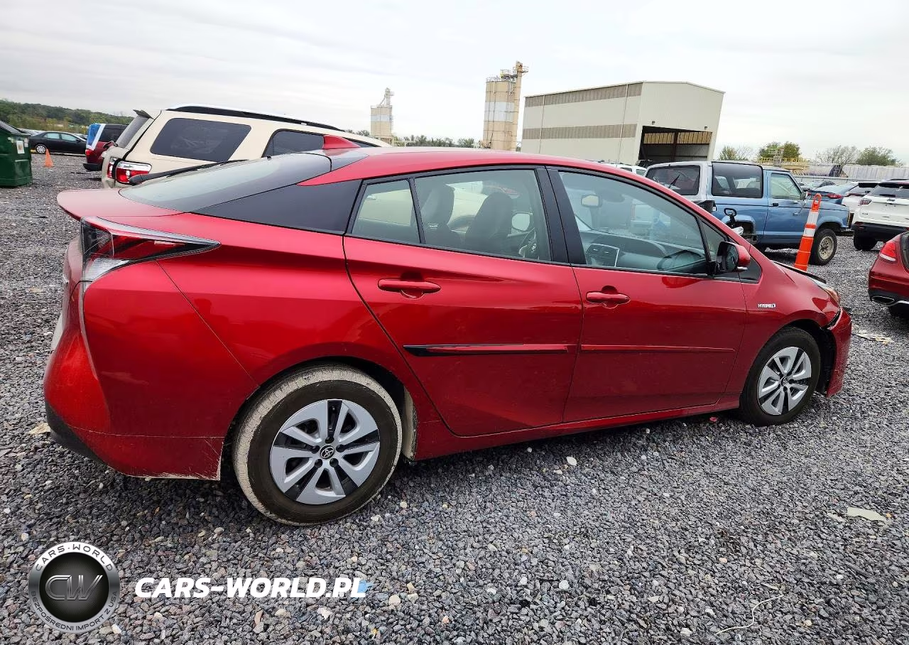 2017 Toyota Prius Four VIN:JTDKARFU3H3529120 - 3