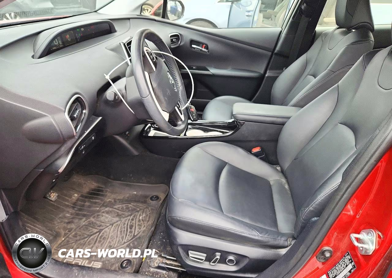 2017 Toyota Prius Four VIN:JTDKARFU3H3529120 - 7