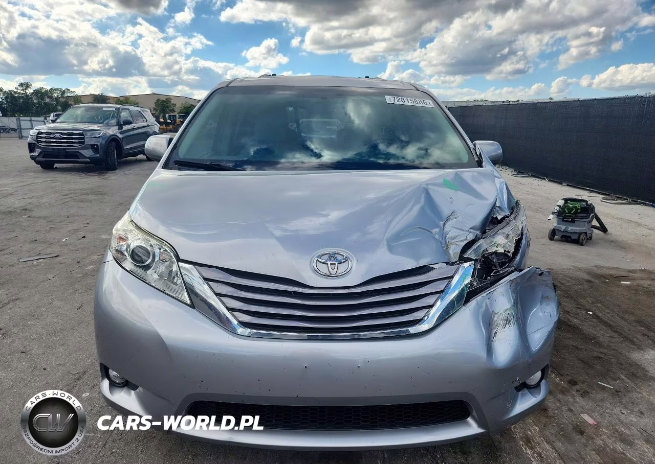 2017 Toyota Sienna Xle 8-Passenger VIN:5TDYZ3DC2HS883672 - 5