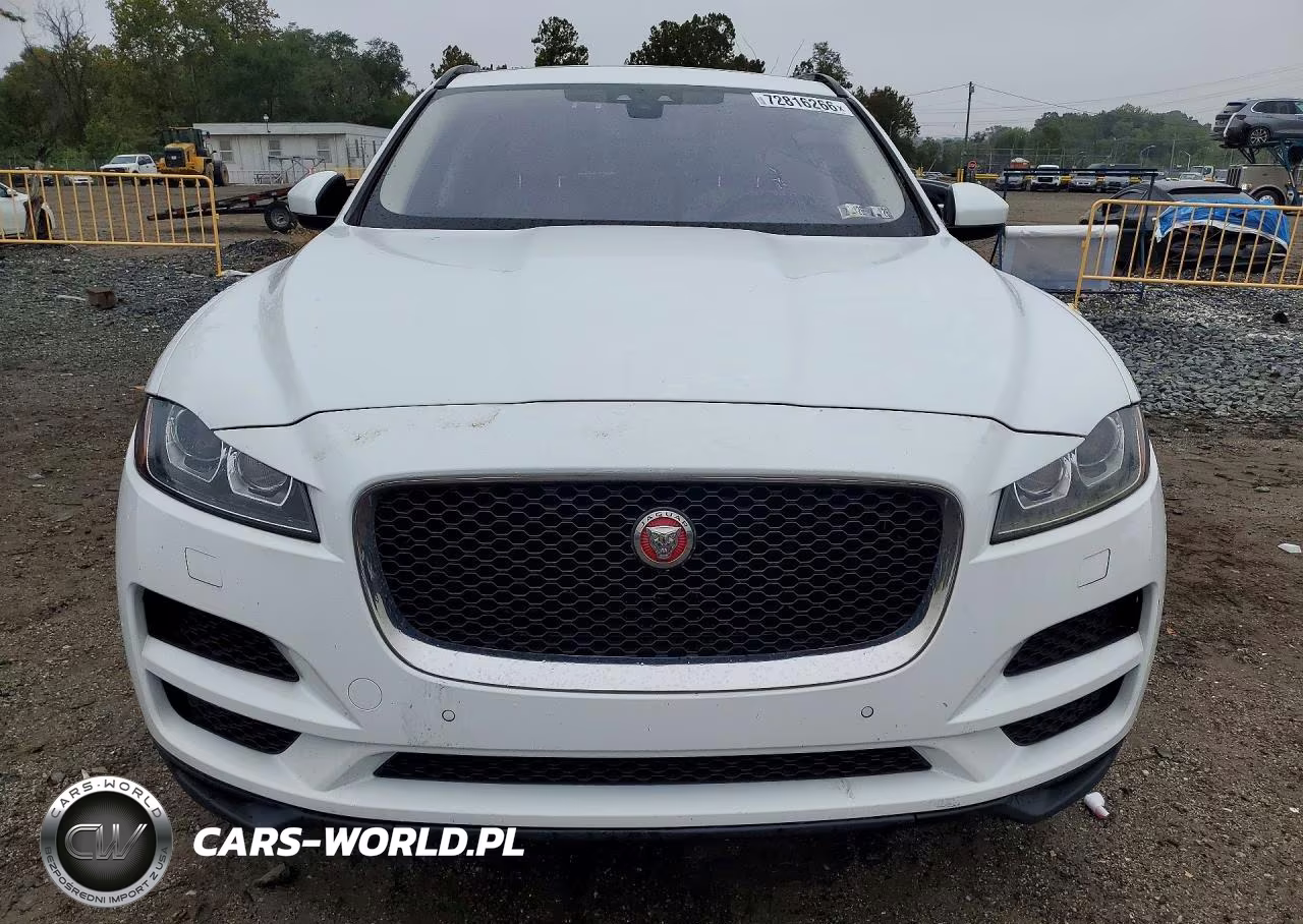 2018 Jaguar F-Pace Premium VIN:SADCJ2FX0JA325984 - 5