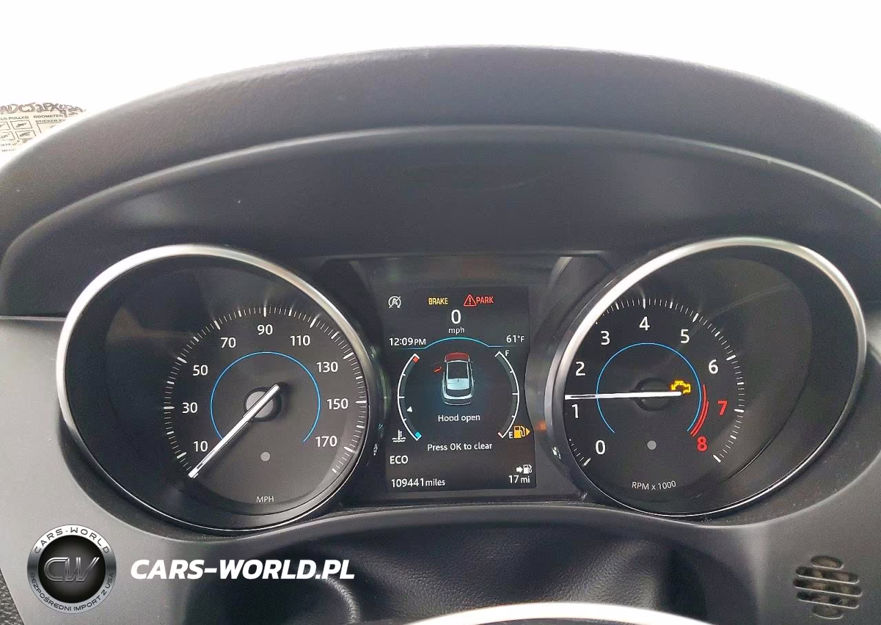2018 Jaguar F-Pace Premium VIN:SADCJ2FX0JA325984 - 9