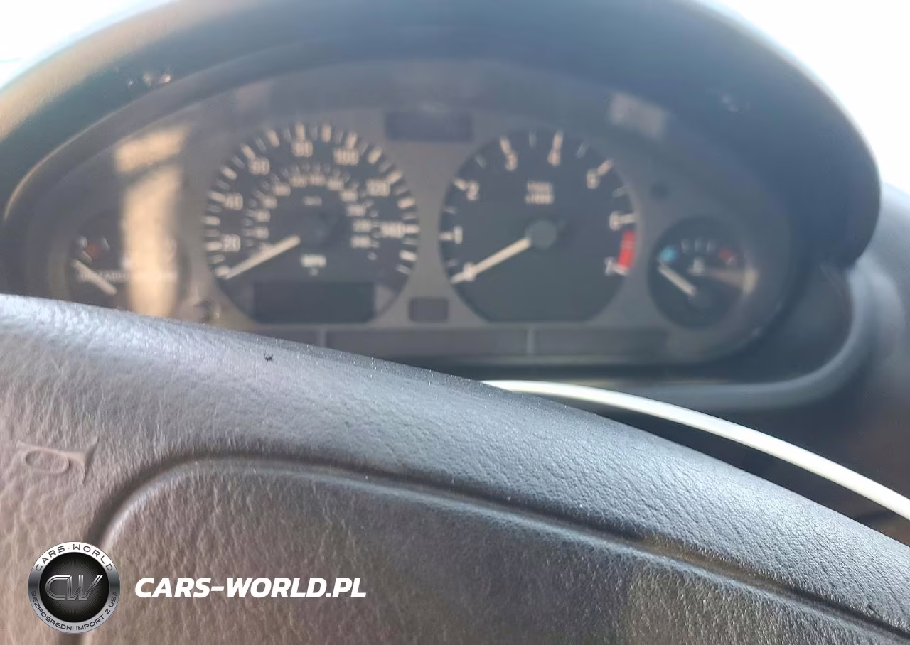 1998 BMW Z3 1.9 VIN:4USCH733XWLE09471 - 9