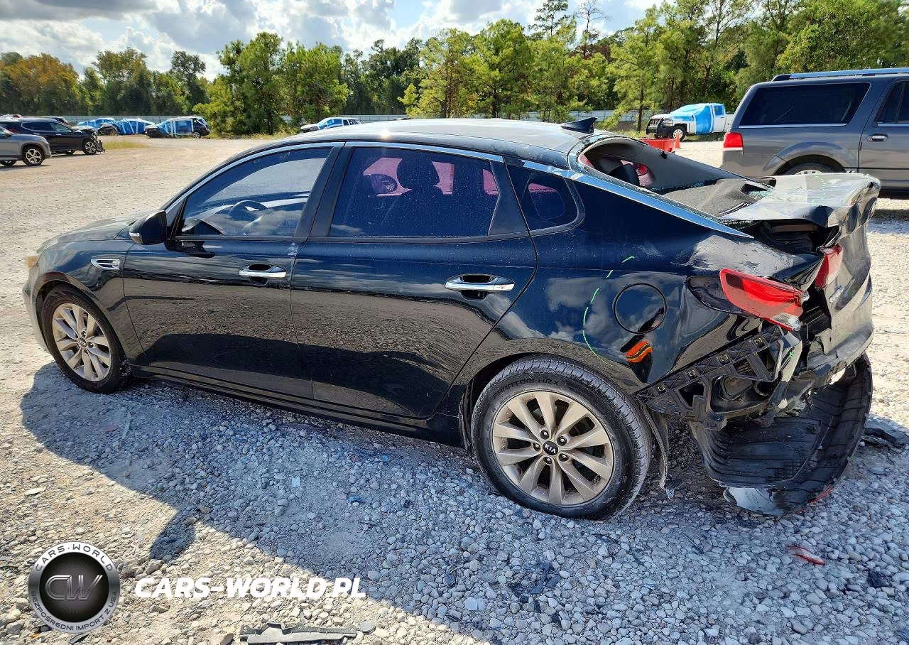 2018 Kia Optima S VIN:5XXGT4L37JG205382 - 2