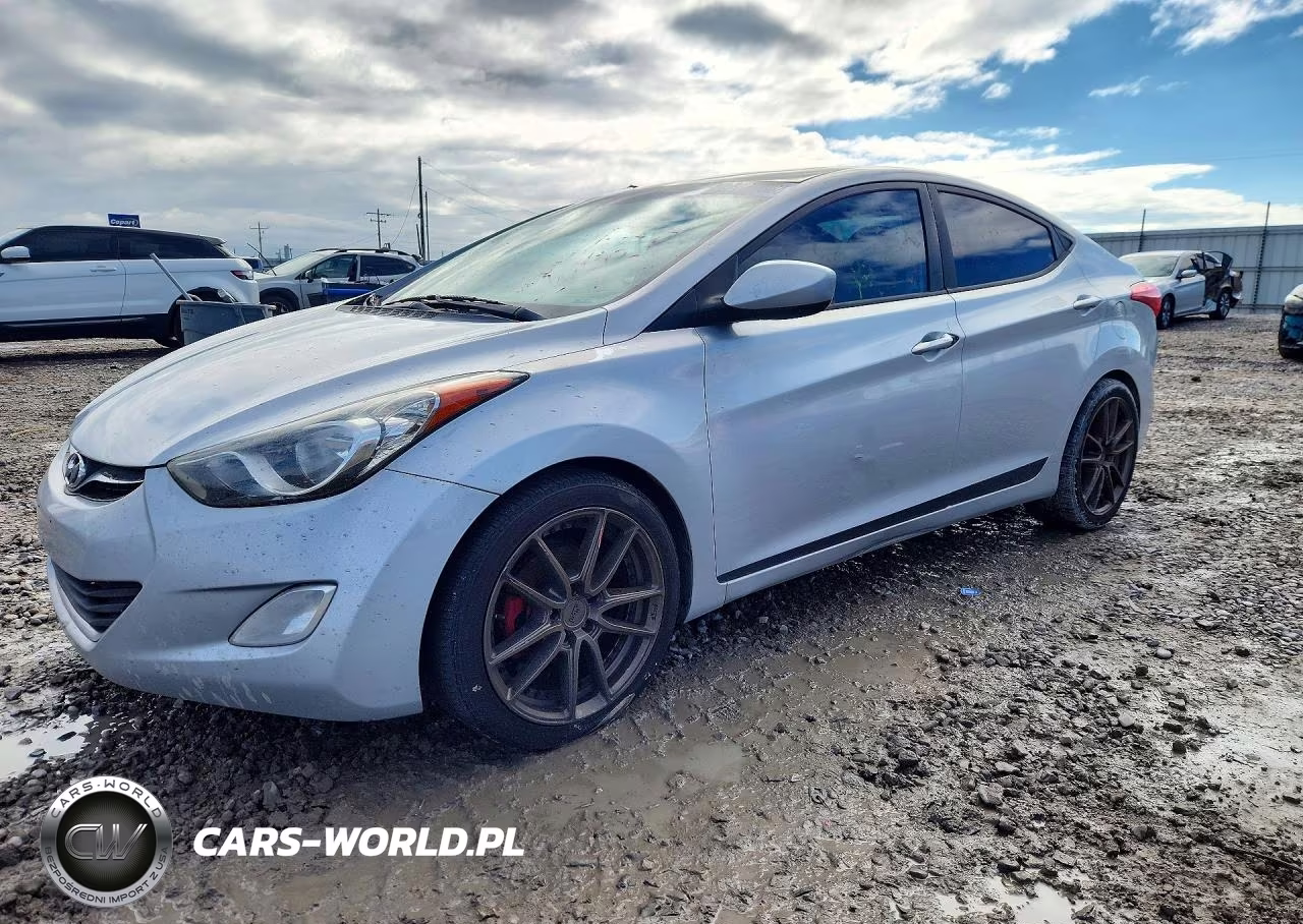2013 Hyundai Elantra Gls
