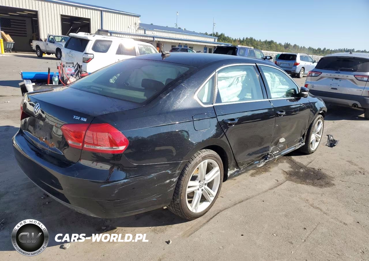 2014 Volkswagen Passat Se VIN:1VWBN7A37EC086843 - 3