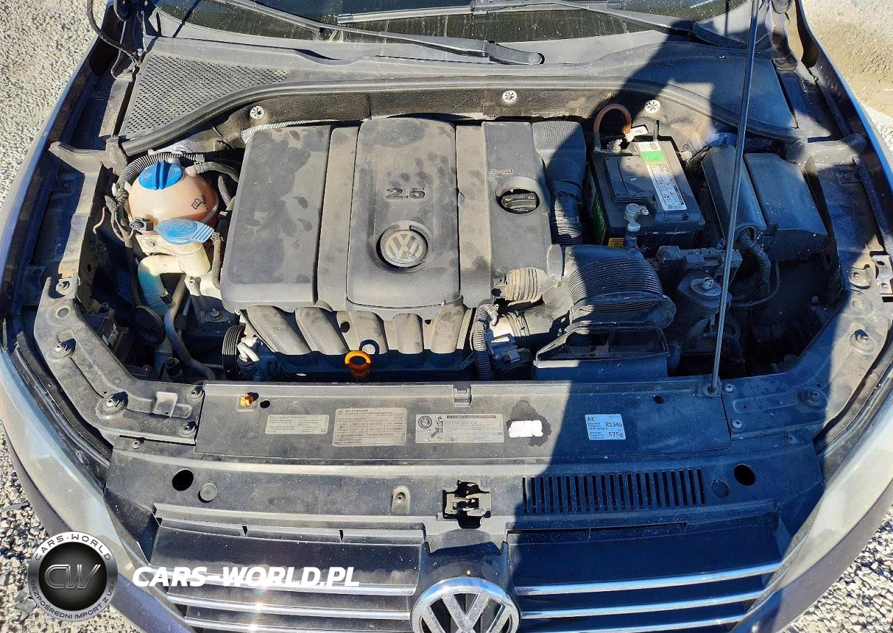 2012 Volkswagen Passat Se VIN:1VWBP7A33CC091898 - 11