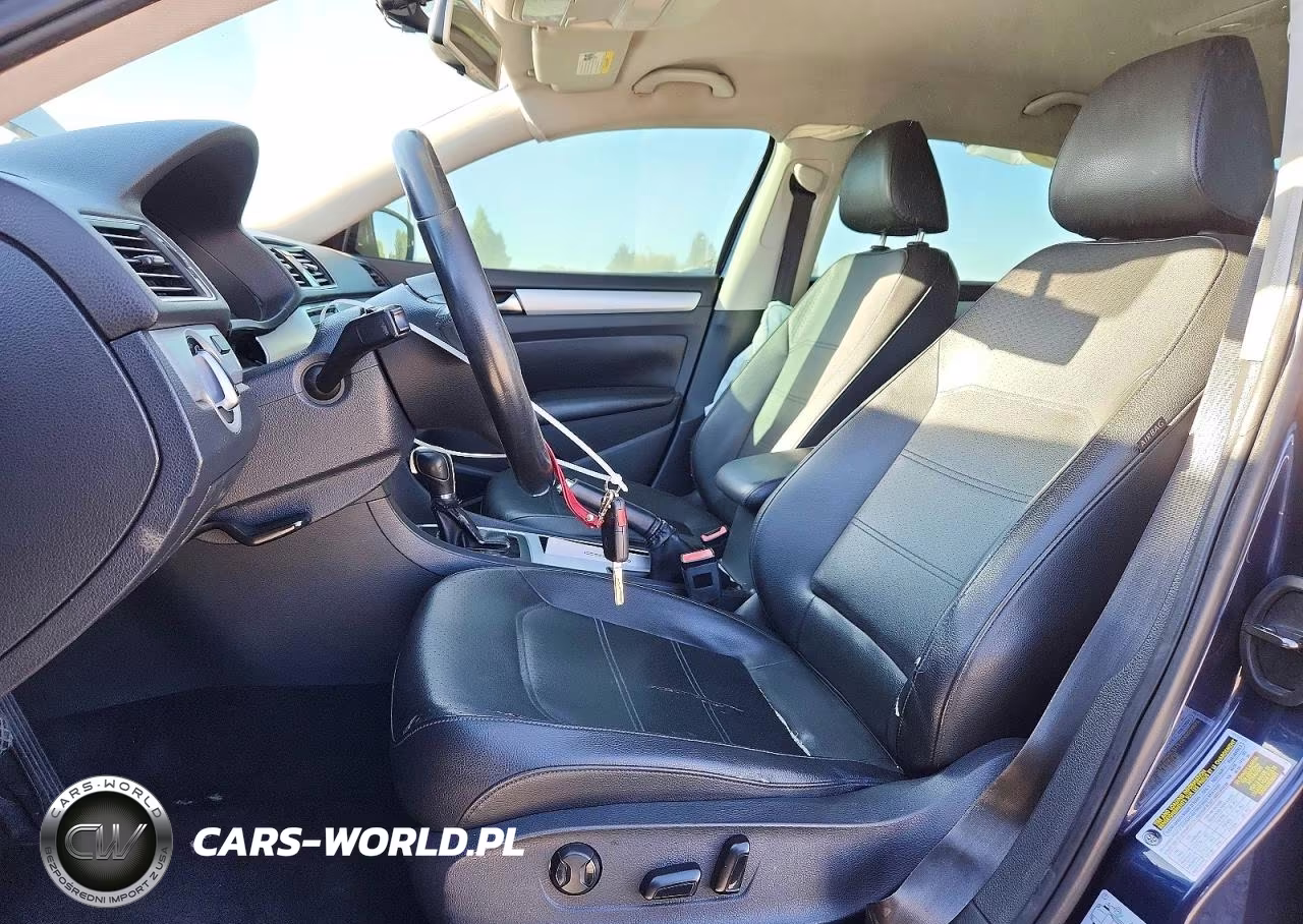 2012 Volkswagen Passat Se VIN:1VWBP7A33CC091898 - 7