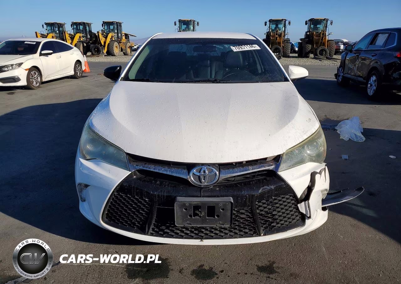 2016 Toyota Camry Se VIN:4T1BF1FK6GU500975 - 5