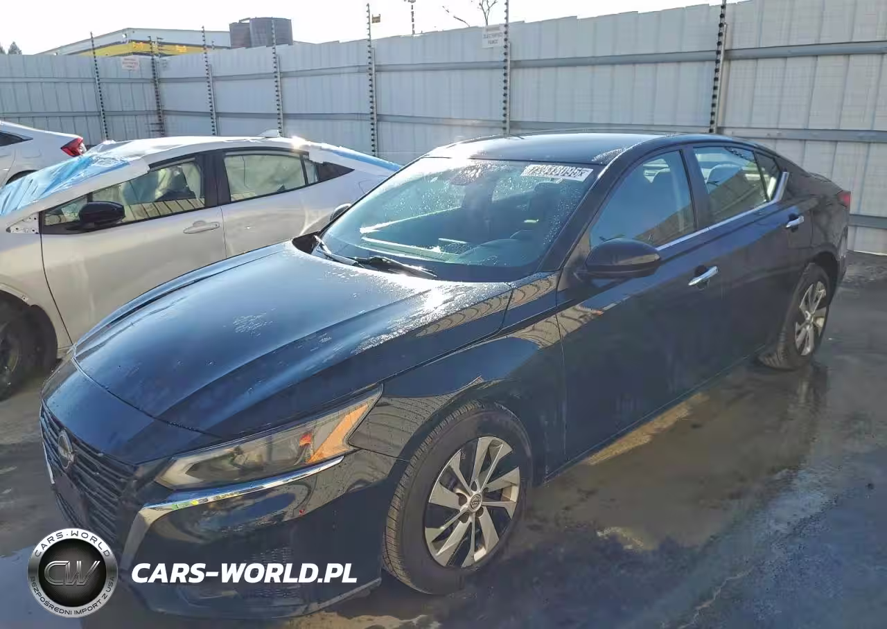 2023 Nissan Altima S