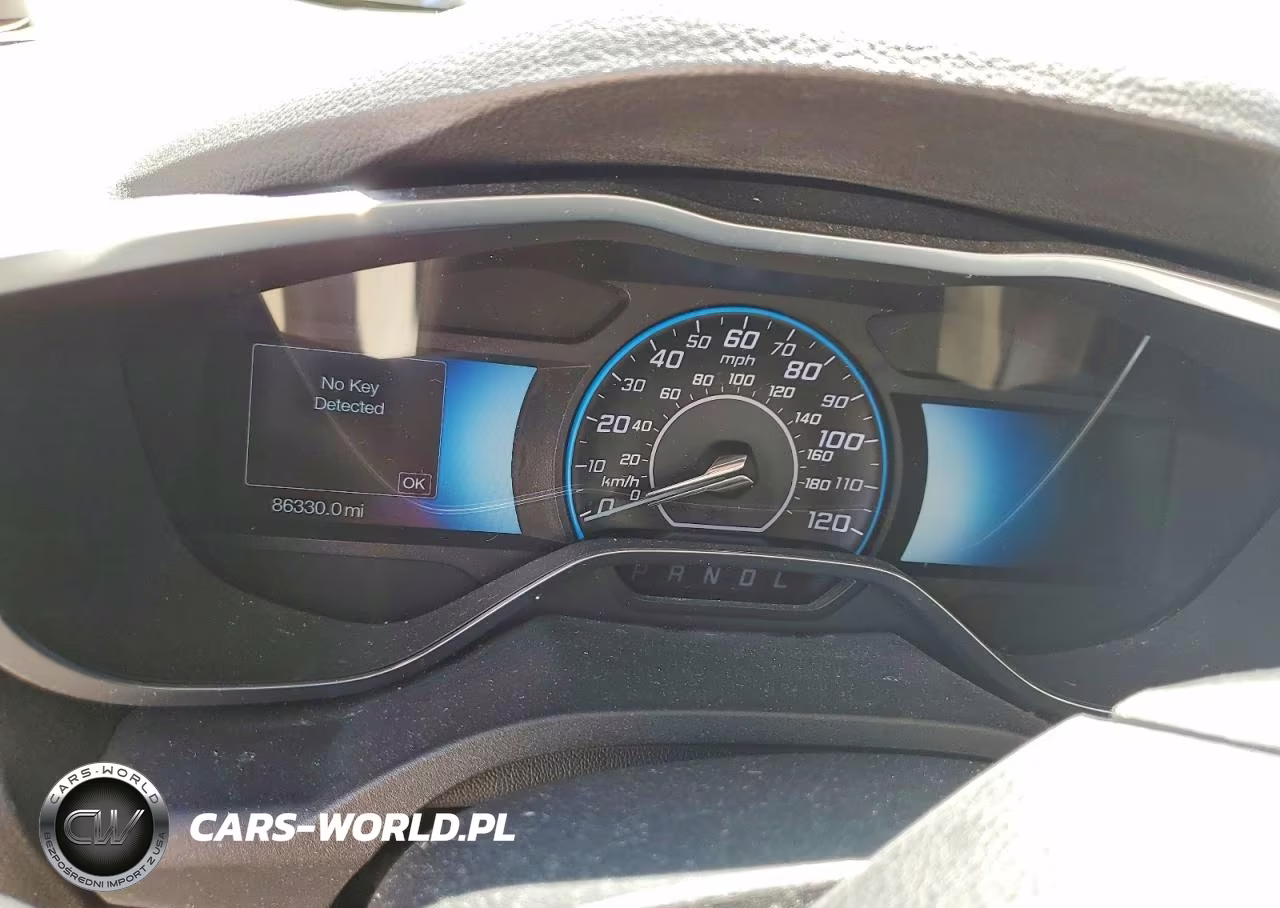 2015 Ford C-Max Sel VIN:1FADP5BU5FL101817 - 9