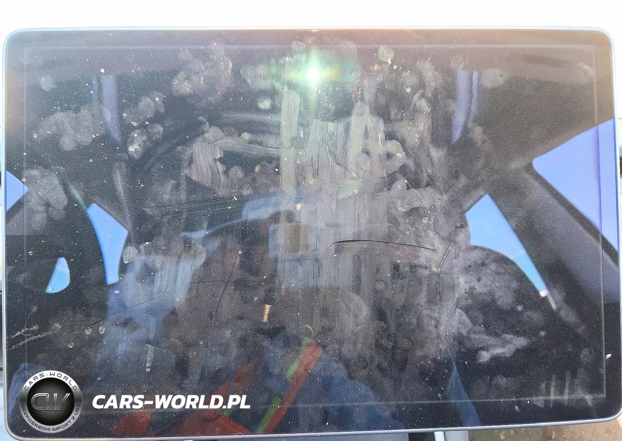 2020 Tesla Model 3 VIN:5YJ3E1EA0LF804486 - 9