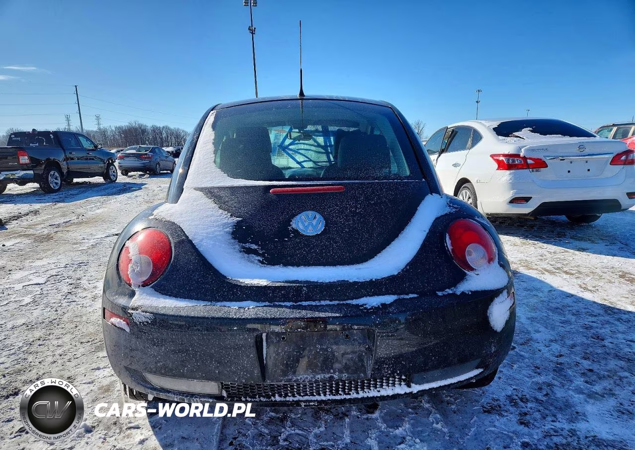 2010 Volkswagen New Beetle VIN:3VWPG3AG3AM007558 - 6