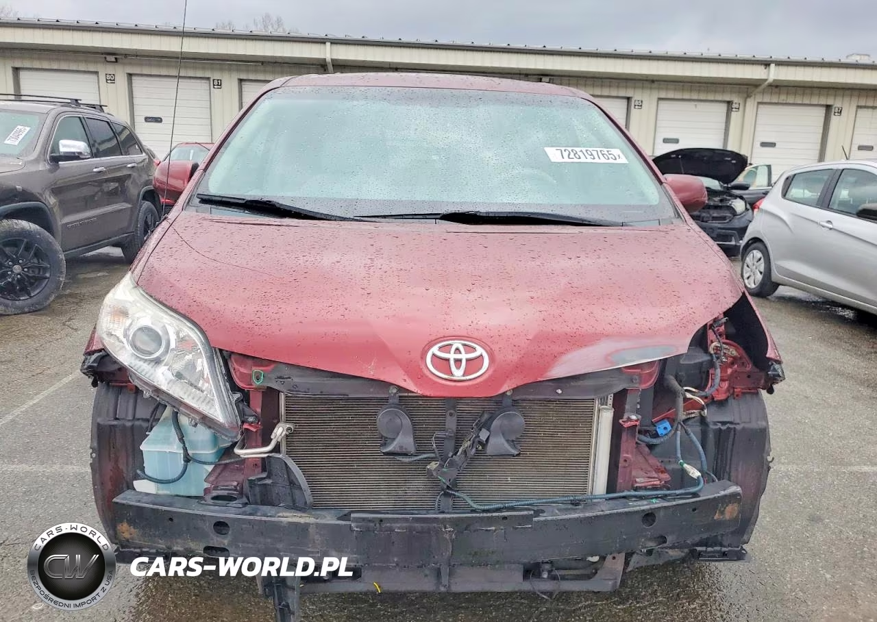 2014 Toyota Sienna Le VIN:5TDKK3DC6ES450393 - 5