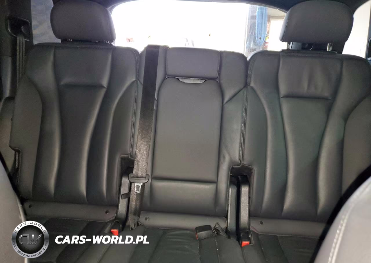 2020 Audi Q7 Premium Plus VIN:WA1LXAF79LD002176 - 10