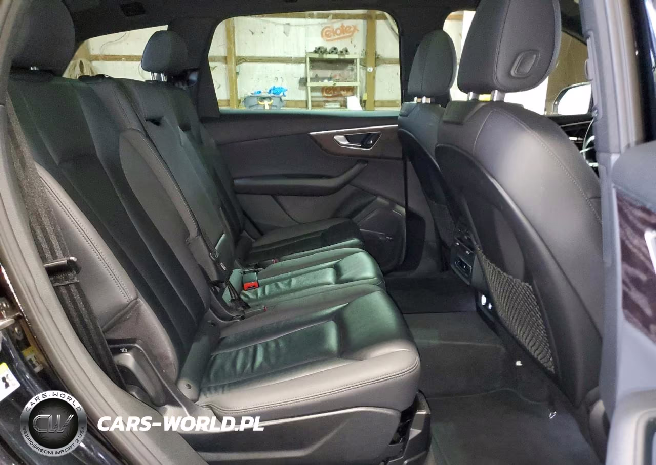 2020 Audi Q7 Premium Plus VIN:WA1LXAF79LD002176 - 11