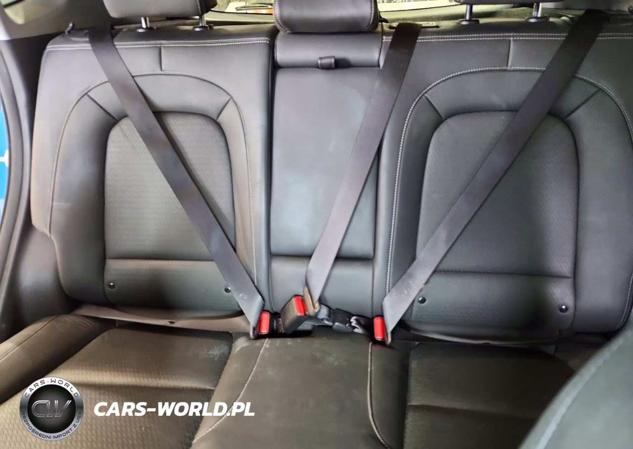 2019 Hyundai Kona Ultimate VIN:KM8K5CA58KU382159 - 10