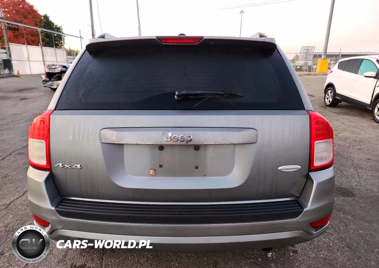 2012 Jeep Compass Latitude VIN:1C4NJDEB0CD604813 - 6
