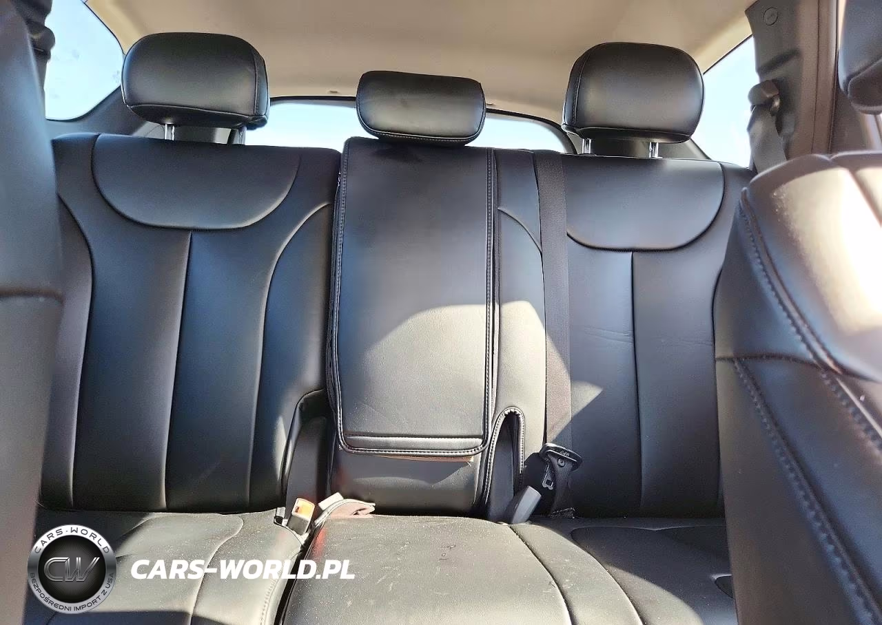 2019 Hyundai Santa Fe Se VIN:5NMS2CAD3KH055177 - 10