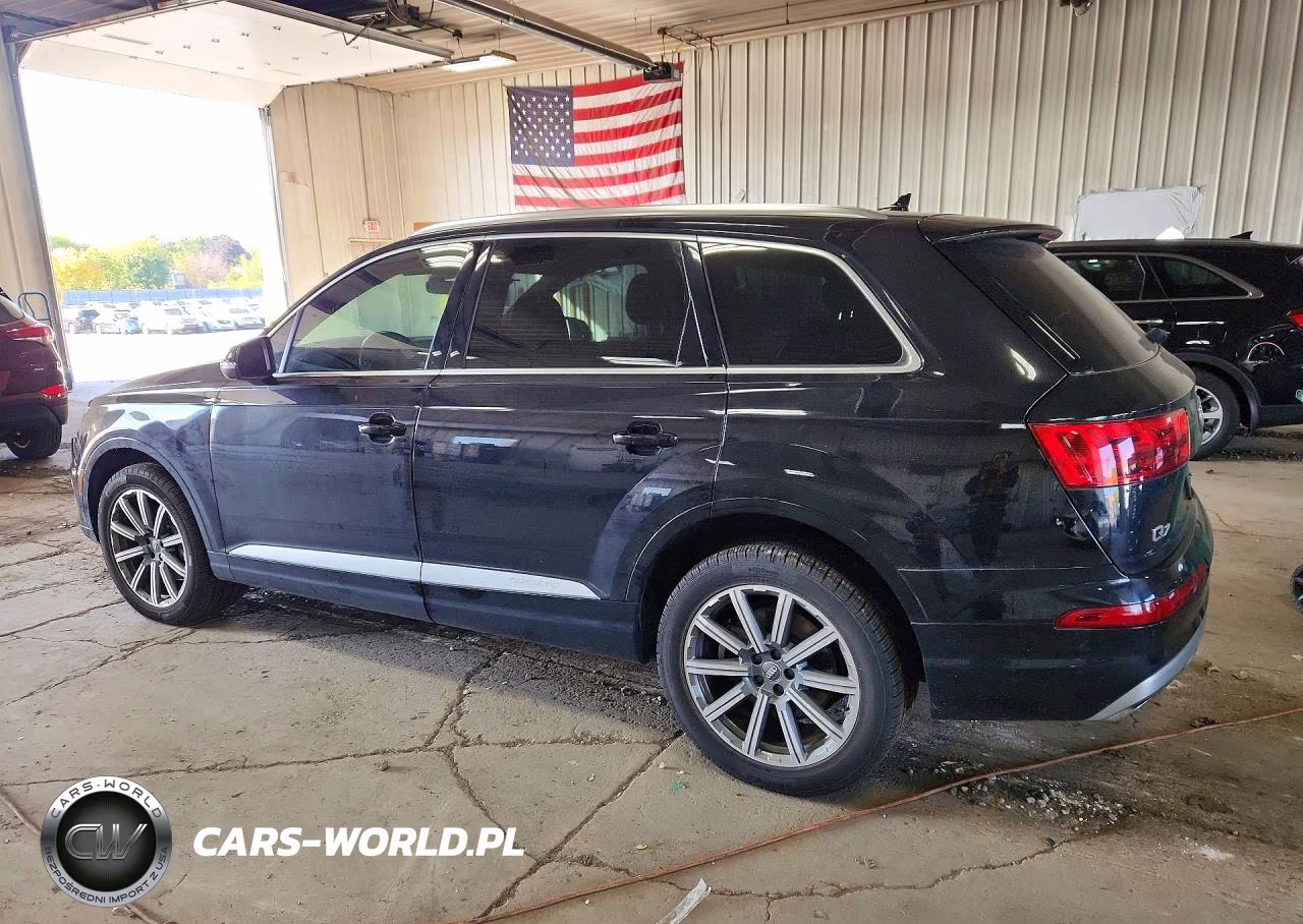 2018 Audi Q7 Prestige VIN:WA1VAAF73JD024195 - 2