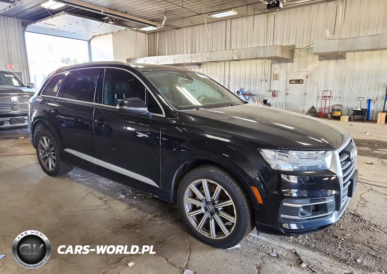 2018 Audi Q7 Prestige VIN:WA1VAAF73JD024195 - 4
