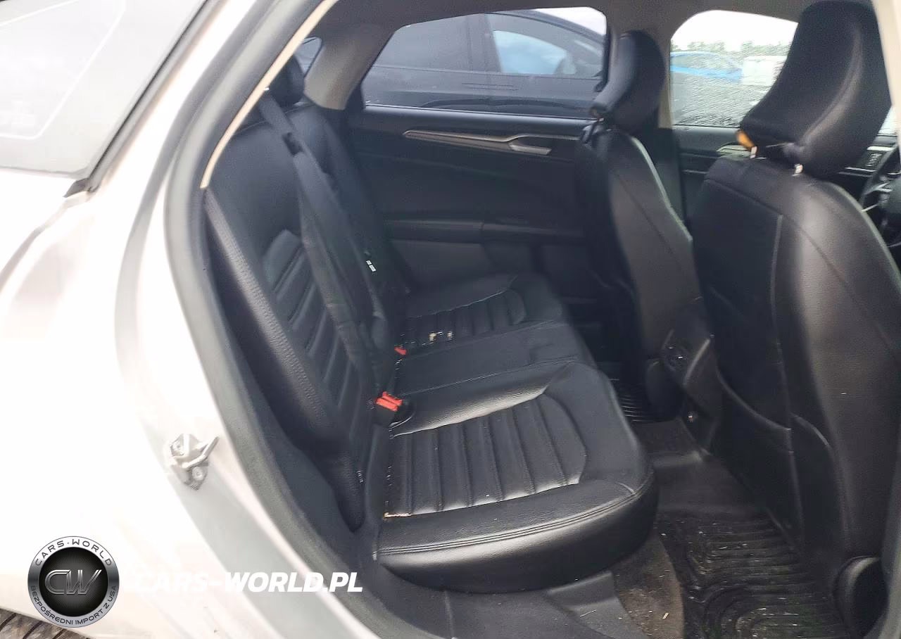 2018 Ford Fusion Se Hybrid VIN:3FA6P0LU2JR173417 - 10