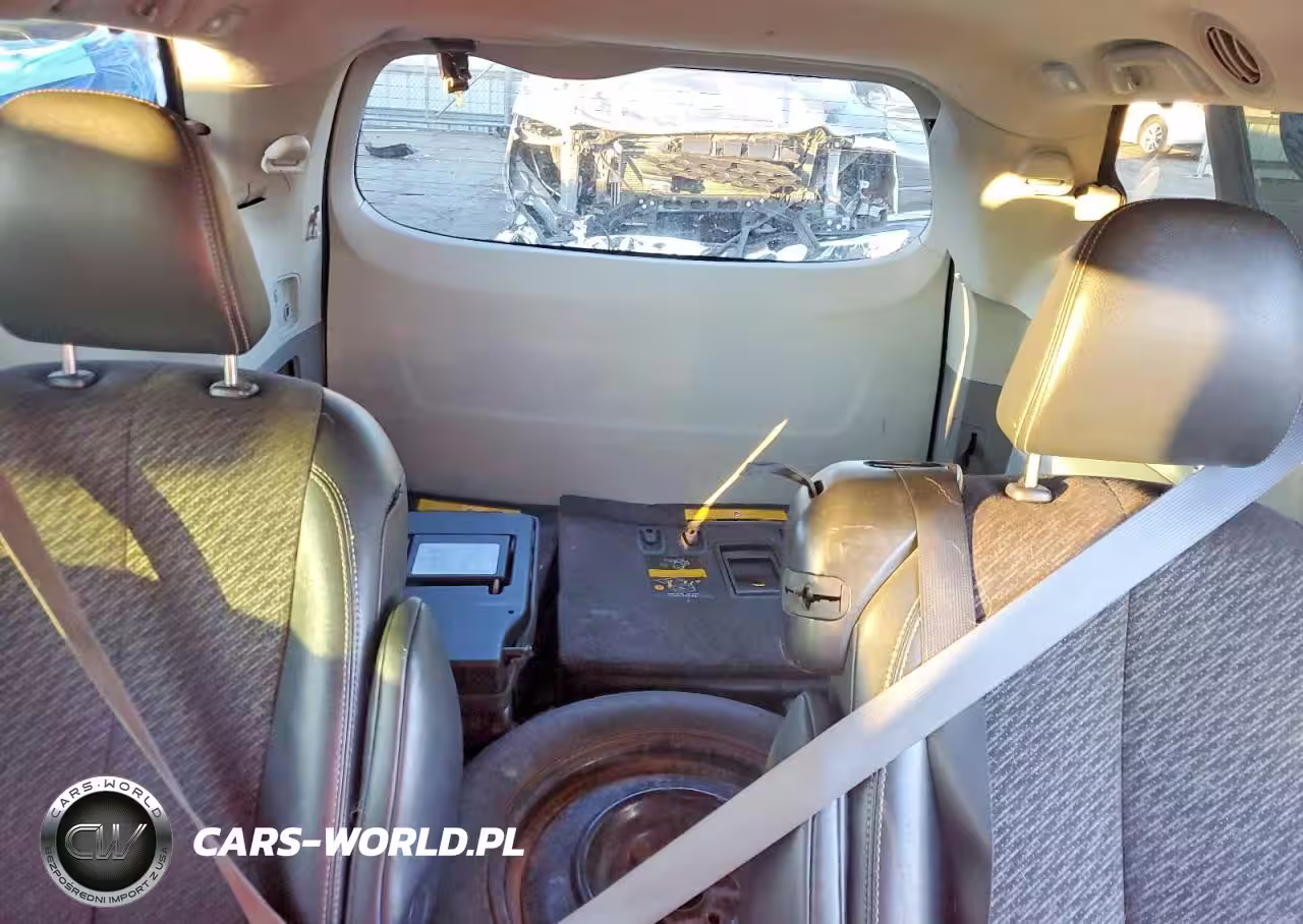 2011 Toyota Sienna Sport VIN:5TDXK3DC5BS105194 - 10