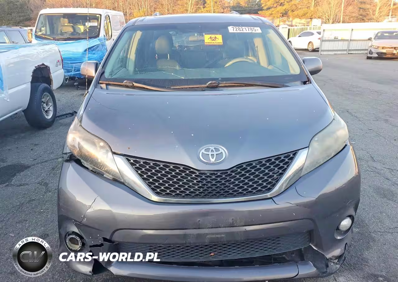 2011 Toyota Sienna Sport VIN:5TDXK3DC5BS105194 - 5