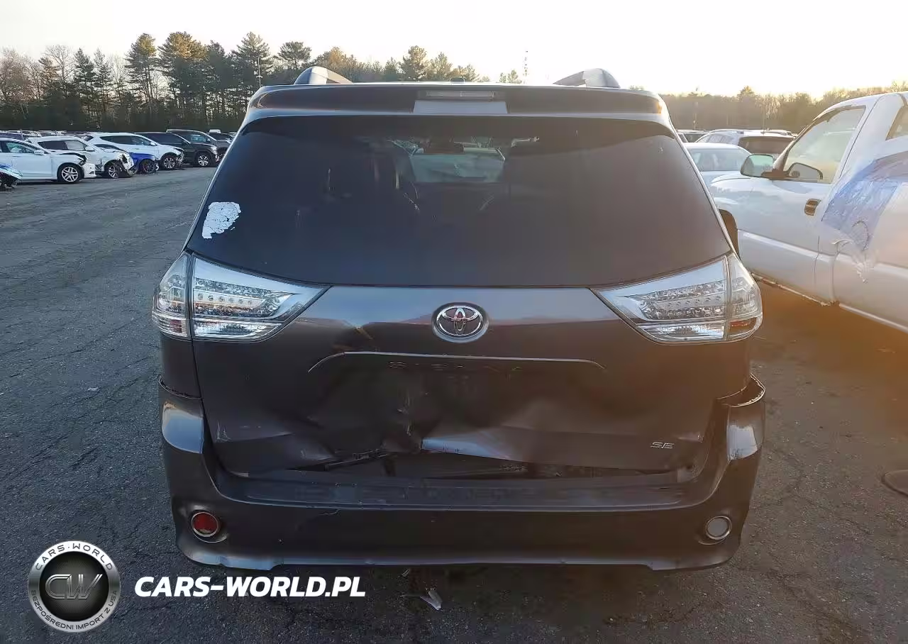 2011 Toyota Sienna Sport VIN:5TDXK3DC5BS105194 - 6