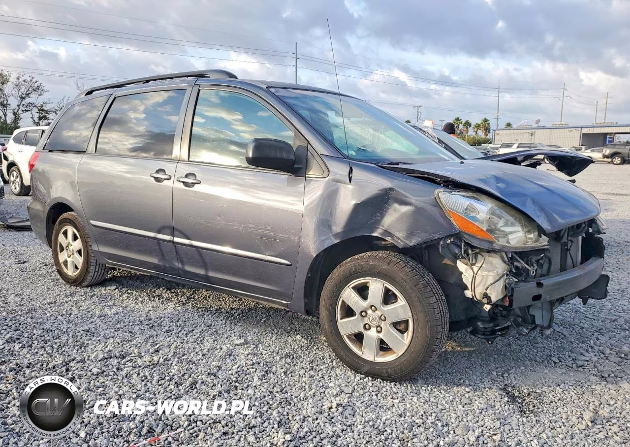2010 Toyota Sienna Ce VIN:5TDKK4CC2AS319883 - 4