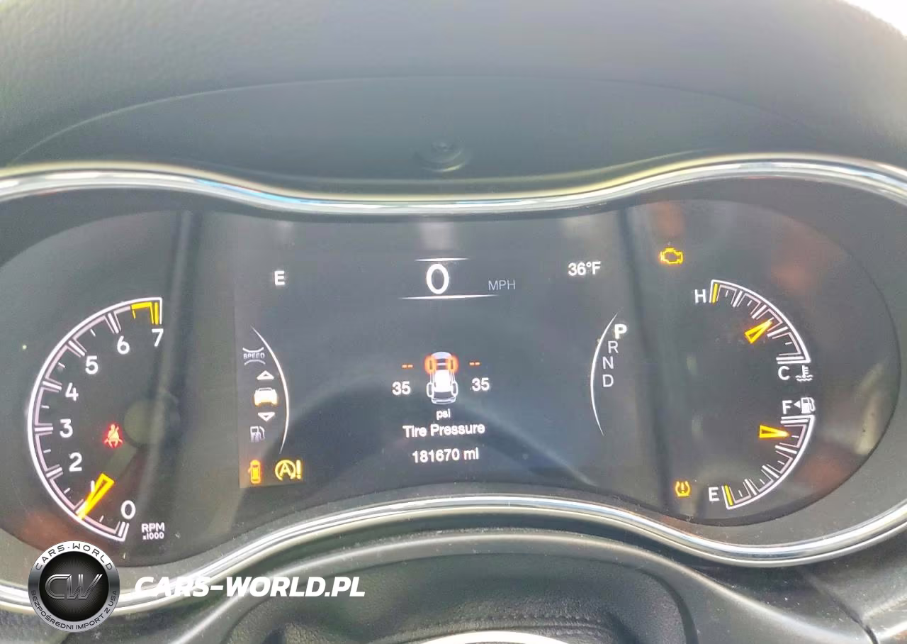 2018 Jeep Grand Cherokee Laredo VIN:1C4RJFAG5JC298404 - 9