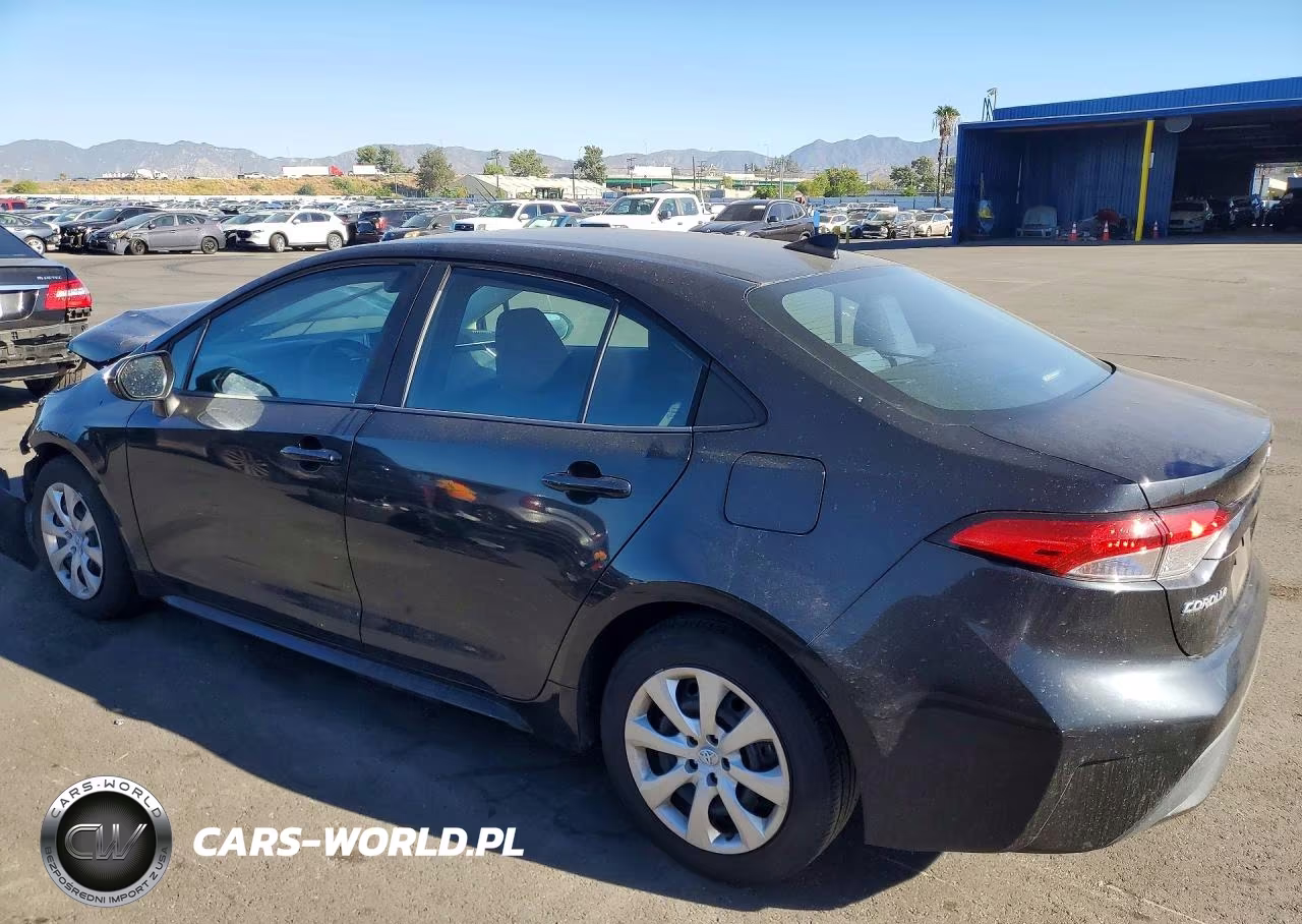 2020 Toyota Corolla Le VIN:5YFEPRAE0LP031601 - 2