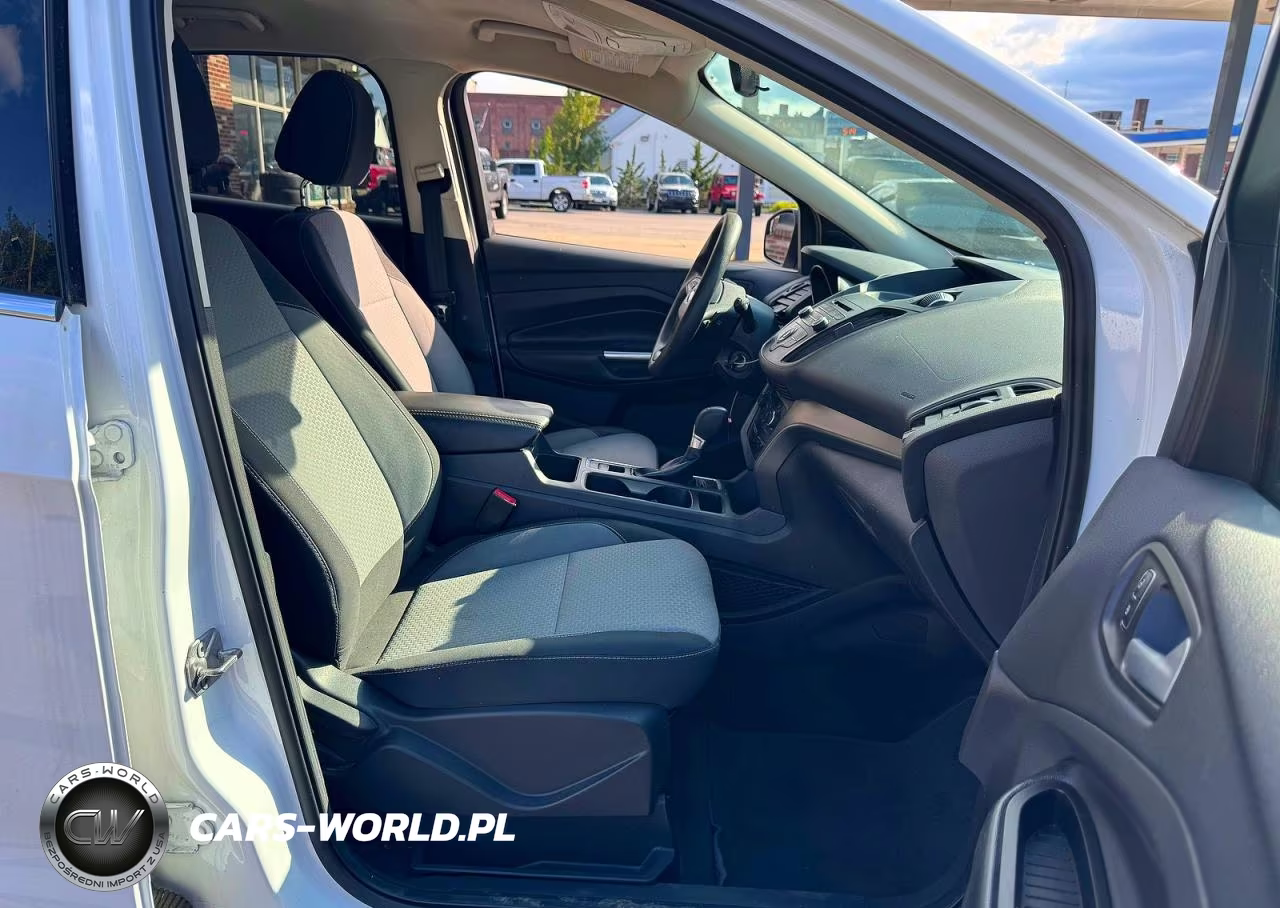 2017 Ford Escape Se VIN:1FMCU9GD8HUC04625 - 5